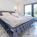 Noel By Interhome Willa *
