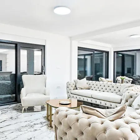Noel By Interhome Villa *