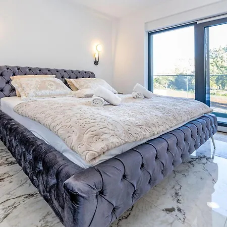 Noel By Interhome Villa *