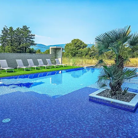 Noel By Interhome Villa